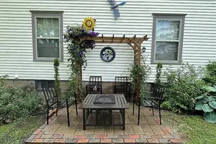 214 Adams St, Galena, IL 61036 - Photo 6