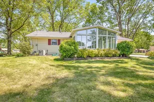 8318 Cameo Dr, Machesney Park, IL 61115 - Photo 48