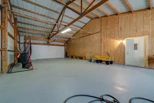 14481 Berglund Rd, Pecatonica, IL 61063 - Photo 70