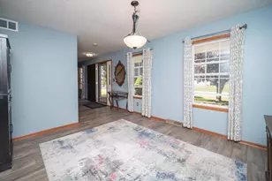 6875 Prairienook Ct, Roscoe, IL 61073 - Photo 10