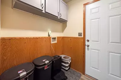 6875 Prairienook Court, Roscoe, IL 61073 - Photo 32