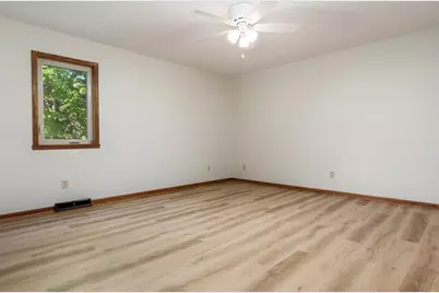 984 Rockhampton Drive, Rockford, IL 61102 - Photo 26