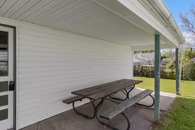 1904 W Pearl Avenue, Rockford, IL 61103 - Photo 20