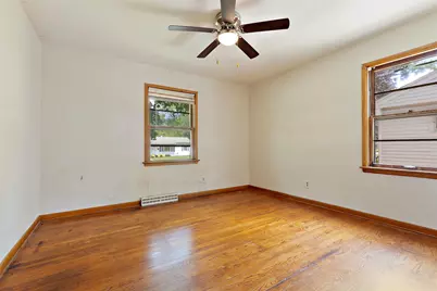 2412 Midway Drive, Rockford, IL 61103 - Photo 8