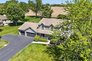 12117 Whispering Winds Dr, Roscoe, IL 61073 - Photo 80