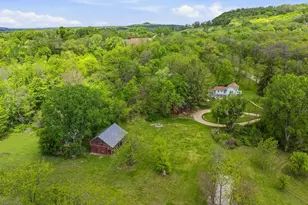 2562 S Blackjack Rd, Galena, IL 61036 - Photo 2