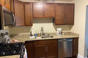 5201 Carriage Way Dr, Rolling Meadows, IL 60008 - Photo 4