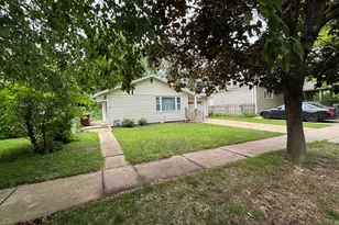 2024 Cumberland St, Rockford, IL 61103 - Photo 2