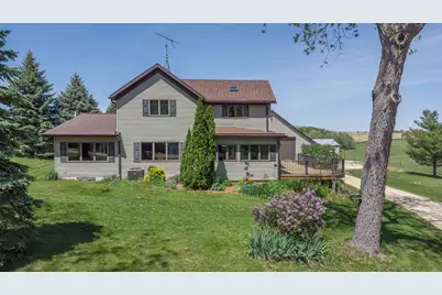 25303 Spring Valley Road, Shannon, IL 61078 - Photo 2