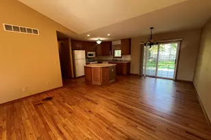 637 North Prairie, Rockton, IL 61072 - Photo 6