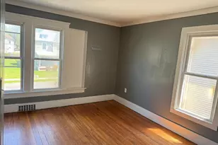 704 S Carroll Ave, Freeport, IL 61032 - Photo 20