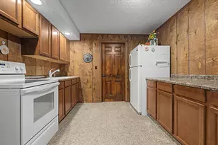 17380 Corbett, Mount Carroll, IL 61053 - Photo 26