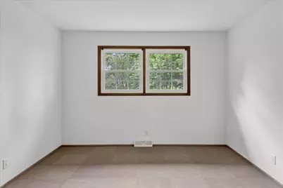 405 W Cherry Street, Forreston, IL 61030 - Photo 16