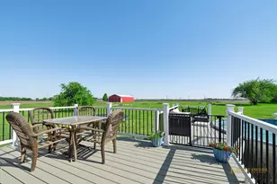 12521 E High Rd, Davis Junction, IL 61020 - Photo 4