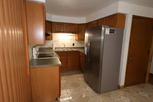916 Crystal Ct, Machesney Park, IL 61115 - Photo 10