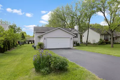 128 SE Brandywine Drive, Poplar Grove, IL 61065 - Photo 2