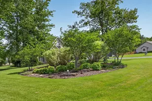 4802 Pipers Way Ln, Roscoe, IL 61073 - Photo 2