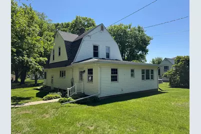 314 Plummer Avenue, Chadwick, IL 61014 - Photo 4