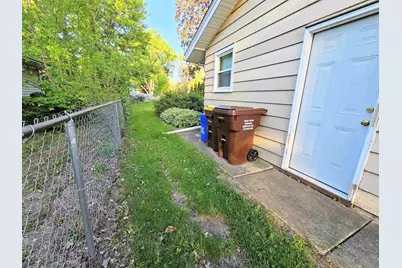 1926 Apple Tree Lane, Rockford, IL 61108 - Photo 28