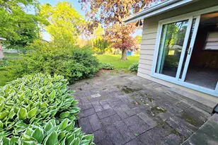 1926 Apple Tree Ln, Rockford, IL 61108 - Photo 30