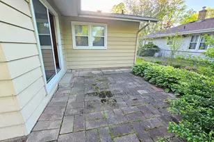 1926 Apple Tree Ln, Rockford, IL 61108 - Photo 32