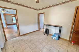 617 East Ave, Belvidere, IL 61008 - Photo 18