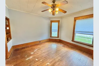 617 East Avenue, Belvidere, IL 61008 - Photo 14