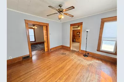 617 East Avenue, Belvidere, IL 61008 - Photo 12