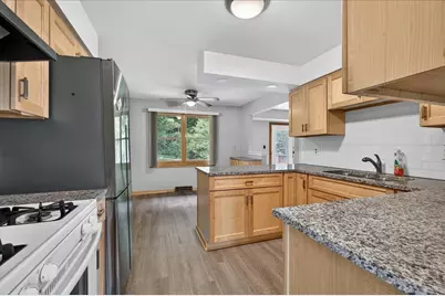 5765 Capetown Avenue, Rockford, IL 61108 - Photo 10