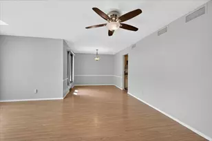 5765 Capetown Ave, Rockford, IL 61108 - Photo 6
