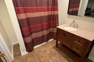 818 W Jackson St, Belvidere, IL 61008 - Photo 18