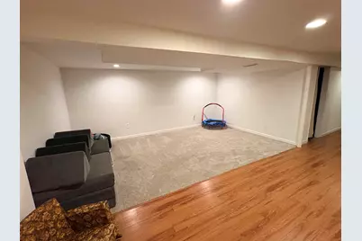 818 W Jackson St, Belvidere, IL 61008 - Photo 12