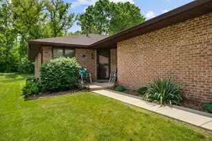 2541 Revelation Ln, Rockford, IL 61109 - Photo 2