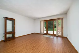 2541 Revelation Ln, Rockford, IL 61109 - Photo 8