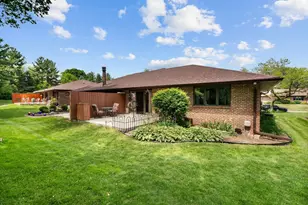 2541 Revelation Ln, Rockford, IL 61109 - Photo 32