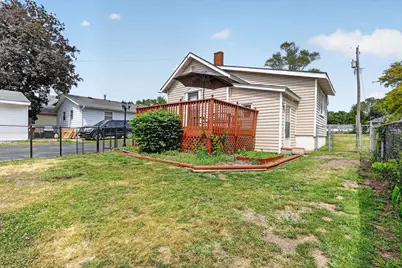 240 S Adams Street, South Beloit, IL 61080 - Photo 6
