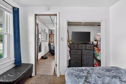 240 S Adams Street, South Beloit, IL 61080 - Photo 30