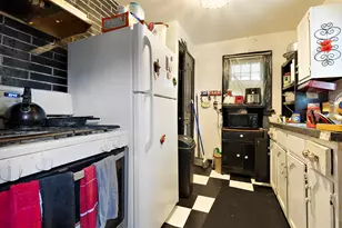 2512 Andrews St, Rockford, IL 61101 - Photo 2