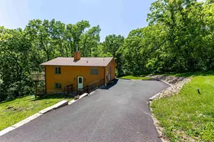 3 Briarwood Trail, Galena, IL 61036 - Photo 2