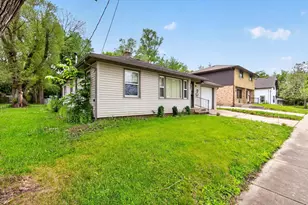 1130 Sherman Ave, Rockford, IL 61101 - Photo 2