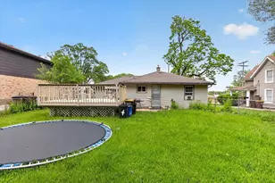 1130 Sherman Ave, Rockford, IL 61101 - Photo 6