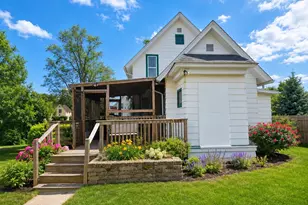 1105 Oakley St, Belvidere, IL 61008 - Photo 2