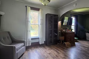 1105 Oakley St, Belvidere, IL 61008 - Photo 8