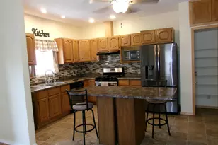 1117 Hennepin St, Lasalle, IL 61301 - Photo 6