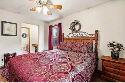 465 Peach Street, East Dubuque, IL 61025 - Photo 14
