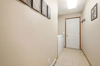 465 Peach Street, East Dubuque, IL 61025 - Photo 22