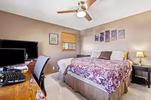 950 Hiawatha Dr, East Dubuque, IL 61025 - Photo 22