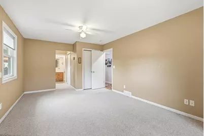 556 Peach Street, East Dubuque, IL 61025 - Photo 18