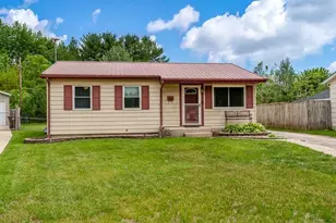 7909 Orion St, Loves Park, IL 61111 - Photo 2