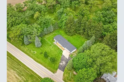 8500 Manchester Road, Capron, IL 61012 - Photo 10